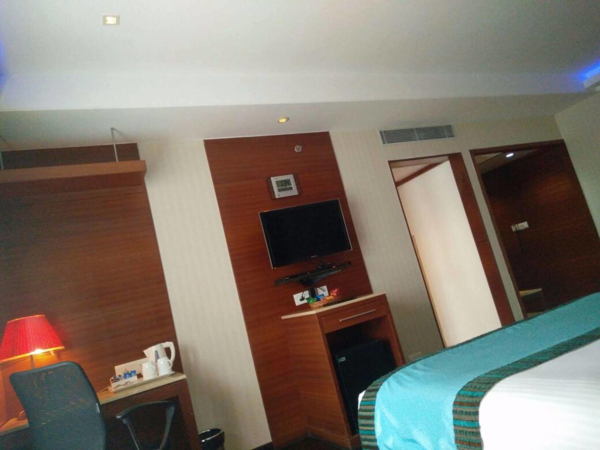 Devanahalli Goldfinch Retreat Bangalore מראה חיצוני תמונה